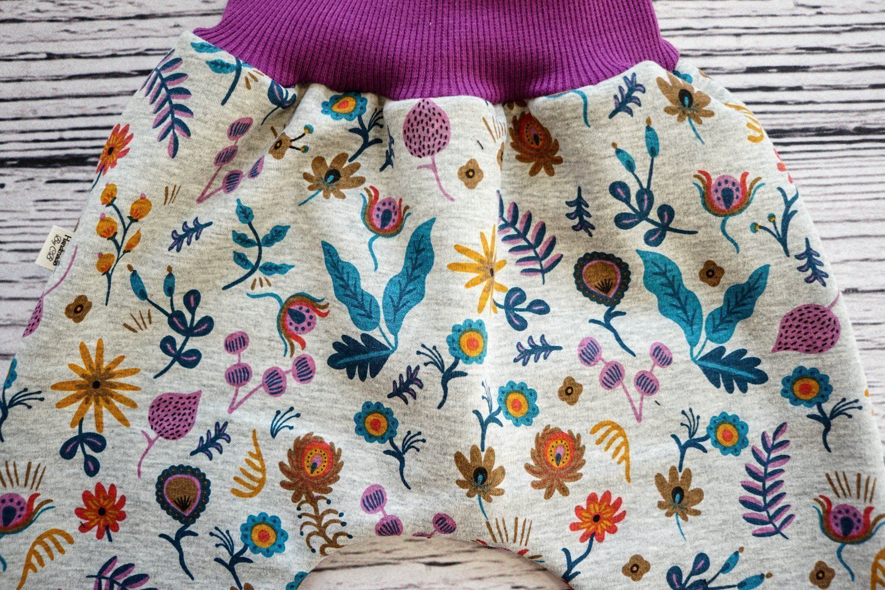 Pantaloni: Fleece Pumphose mit Blumen 68/74 - NEU – Nuovo e nell'imballaggio originale da Zürich venduto da sambaum 2