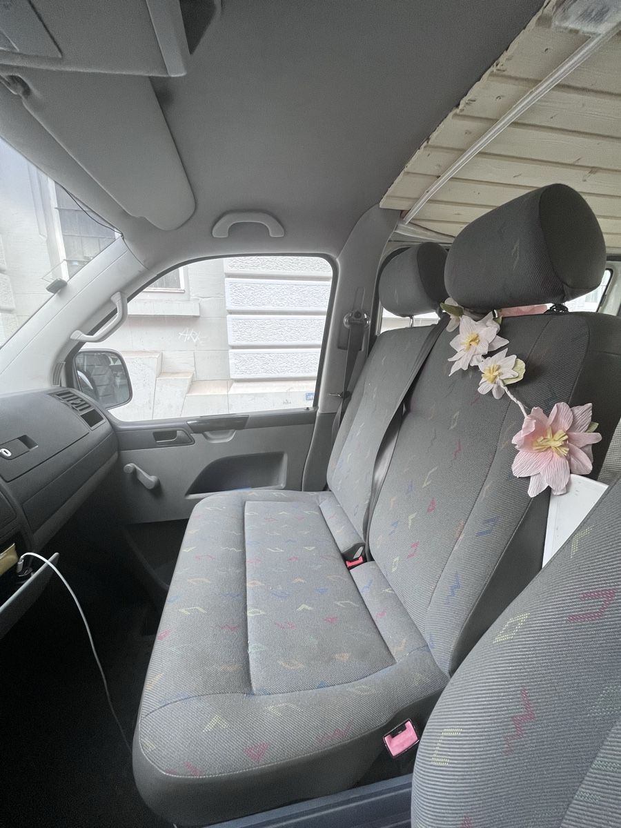 VW Véhicules de camping: VW T5 Transporter – D'occasion à Zürich par sop_rjv9 3