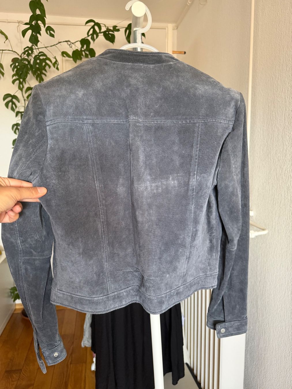 Mango Vestes: Veste en cuir mango – D'occasion à Lausanne par Ruche_ 6