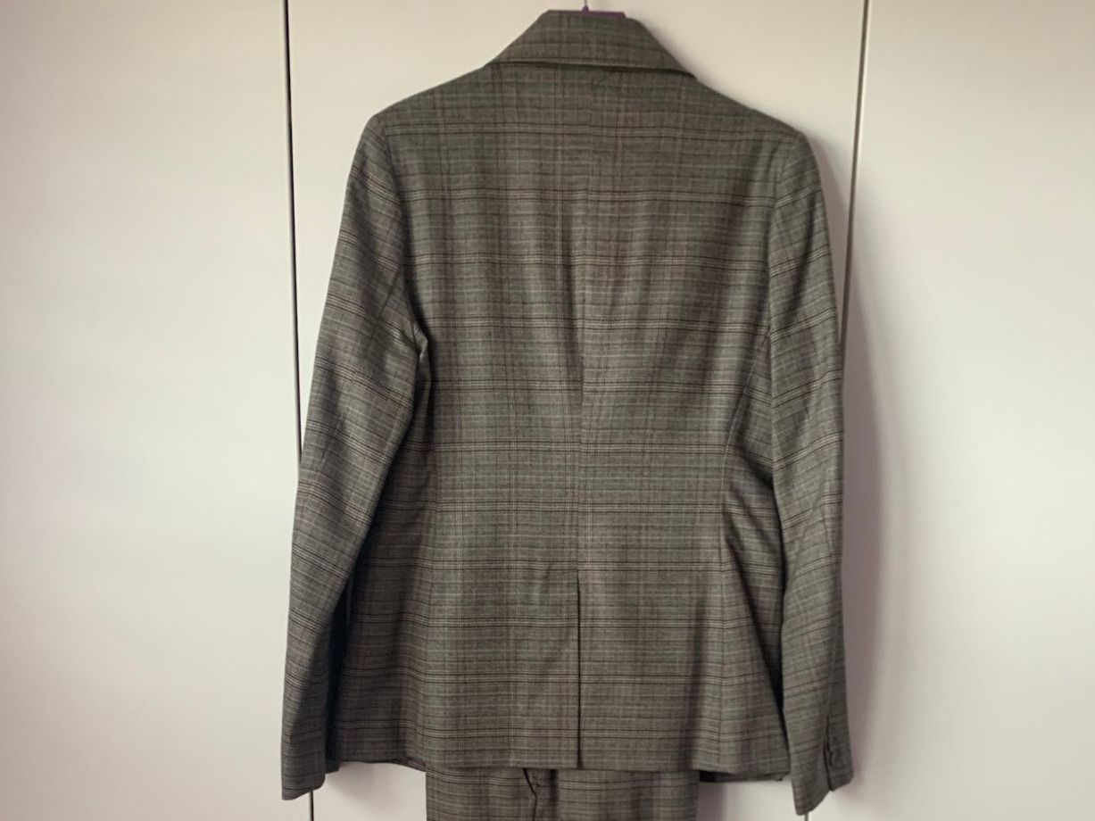 Giacche: Veste de tailleur / Blazer JJB Benson taille 38 – Usato da Colombier NE venduto da Nikkon 1