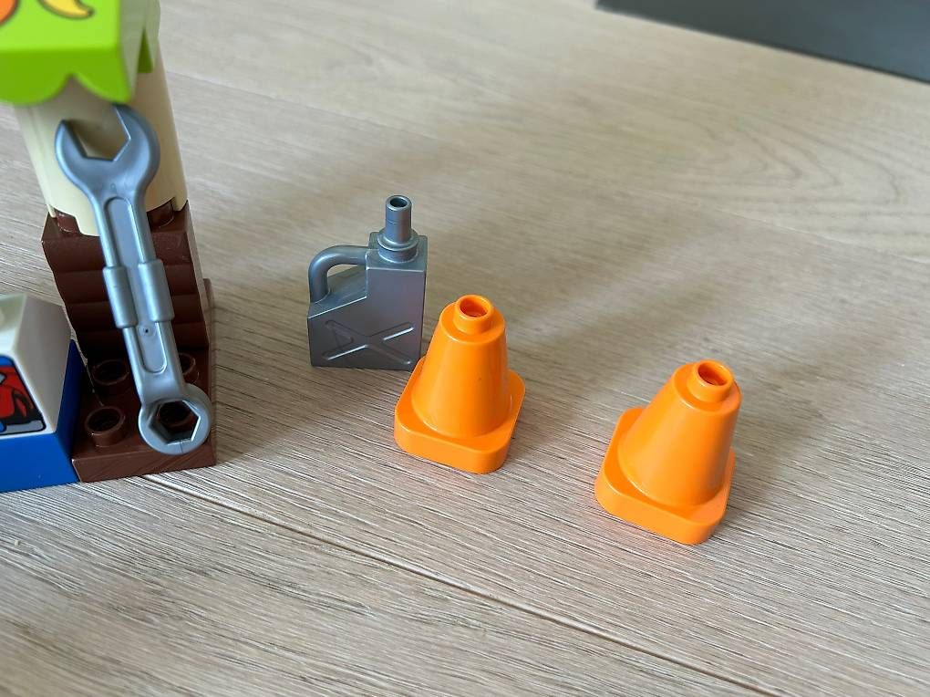 Giocattoli: Lego Duplo Hooks Schuppen – Usato da Glattpark(Opfikon) venduto da humanpro 3