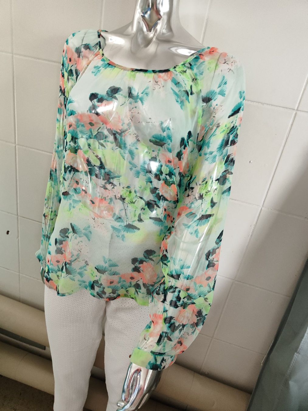 Camicette: Sommerbluse GR XL – Usato da Langnau am Albis venduto da Judithsebi 2