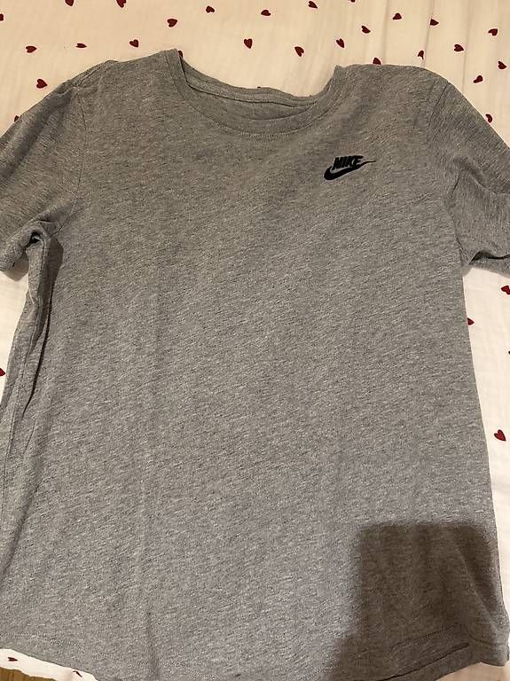 T-shirt: Nike T-Shirt – Usato da Winterthur venduto da julia.hofer