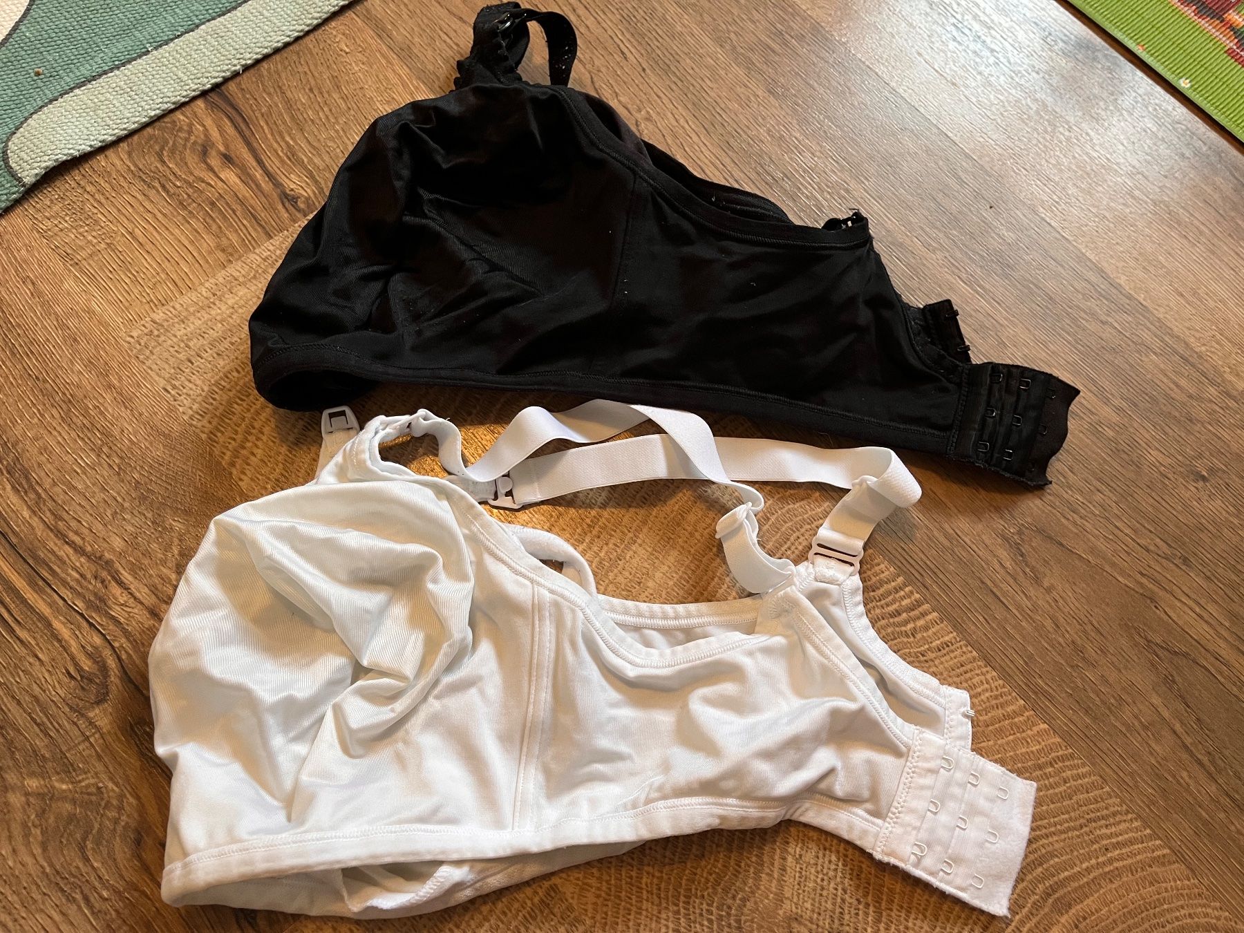 Triumph Altra biancheria intima: 2 Still BHs von Triumph – Usato da Hochdorf venduto da Forestgreen 2