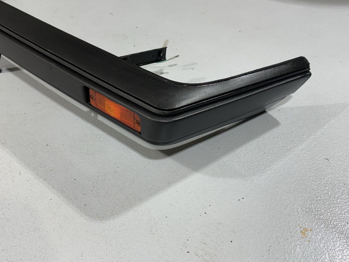 VW Tutti pezzi di ricambio auto: VW Golf 1 Stossstange – Usato da Niederhasli venduto da Ajlina1212 1