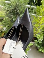 Zara Leder Pumps mit Kette Gr. 40 Neu, Versand Möglich