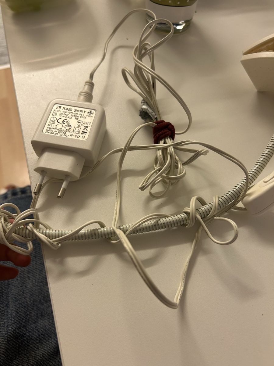 Ikea Lampen: IKEA White LED Clamp Spotlight with Flexible Gooseneck – Gebraucht aus Basel von mac_z7c7