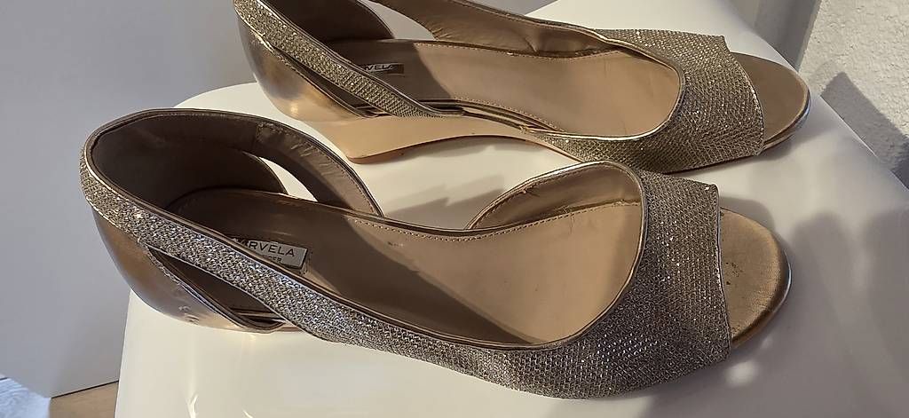 Scarpe da donna: Kurt Geiger, festliche Schuhe – Usato da Wolfhausen venduto da LoukAudio 2