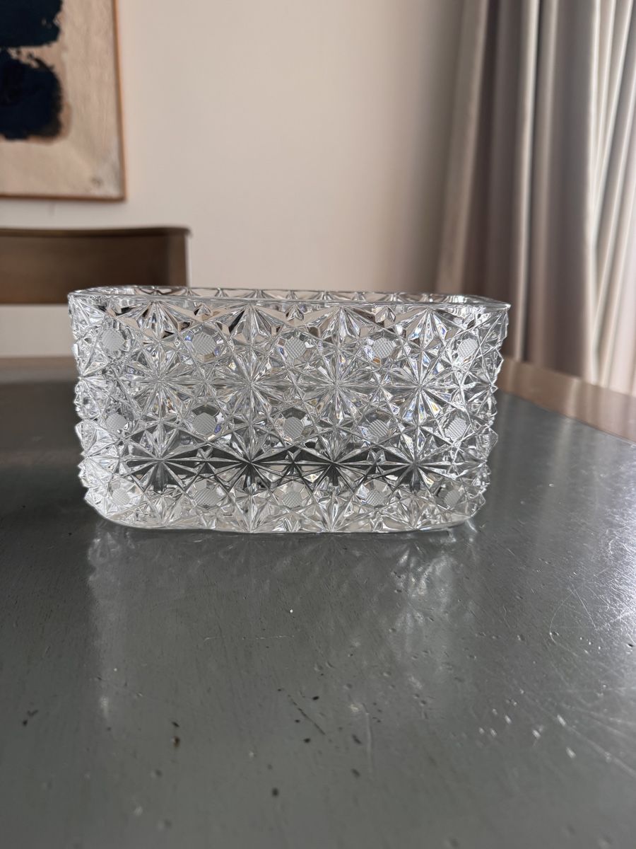 Vasi & Recipienti: Elegant Crystal Rectangular Vase - Perfect for Spring Flower – Usato da Zug venduto da Arina2
