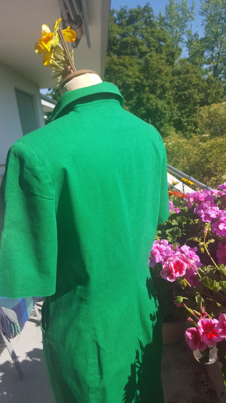 Robes: Zweireiher Hemdkleid – D'occasion à Zürich par wilden 2