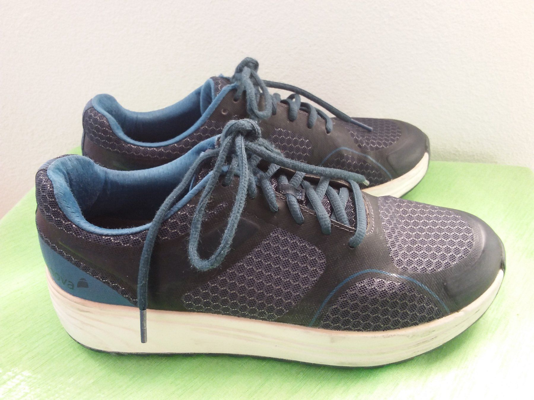 Scarpe da uomo: ANOVA Giulia Sneakers, M width, Gr 42 – Usato da Uitikon Waldegg venduto da Risibisi7 1