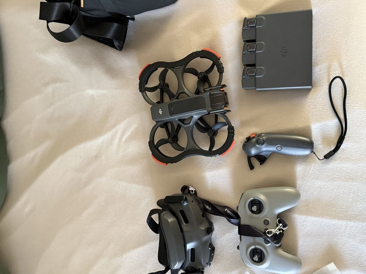 DJI Action Cam: Dji avata 2 fly more + Dji FPV Remote Controller 3 – Gebraucht aus Turgi von ide_9dnd