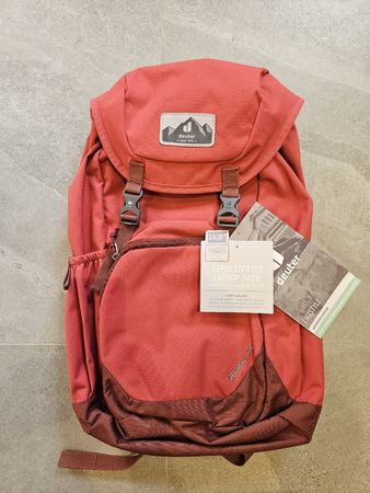 Sac à dos Deuter Walker 20 L – Rouge – Neuf avec étiquette  