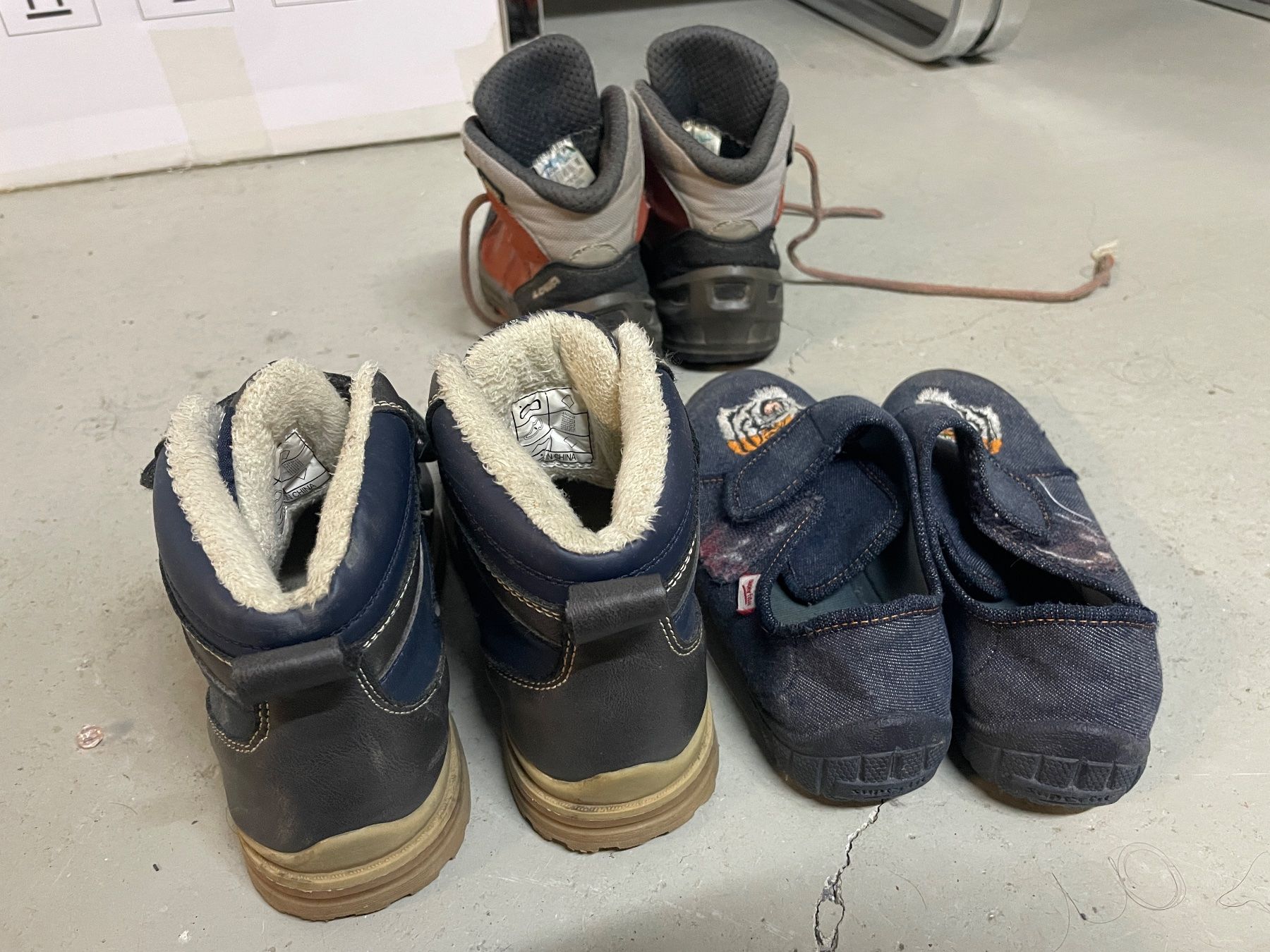 Schuhe für Jungen: Schuhpaket Grösse 31 – Gebraucht aus Buchs SG von Buxerli_ 1