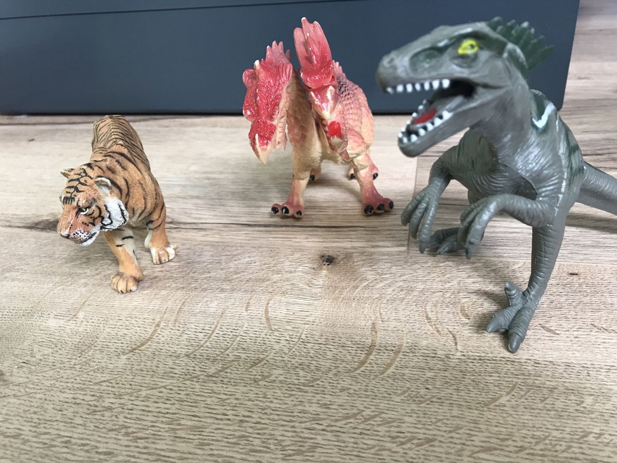 Spielzeuge: 3 Spielfiguren Tiere – Gebraucht aus Selzach von SB09