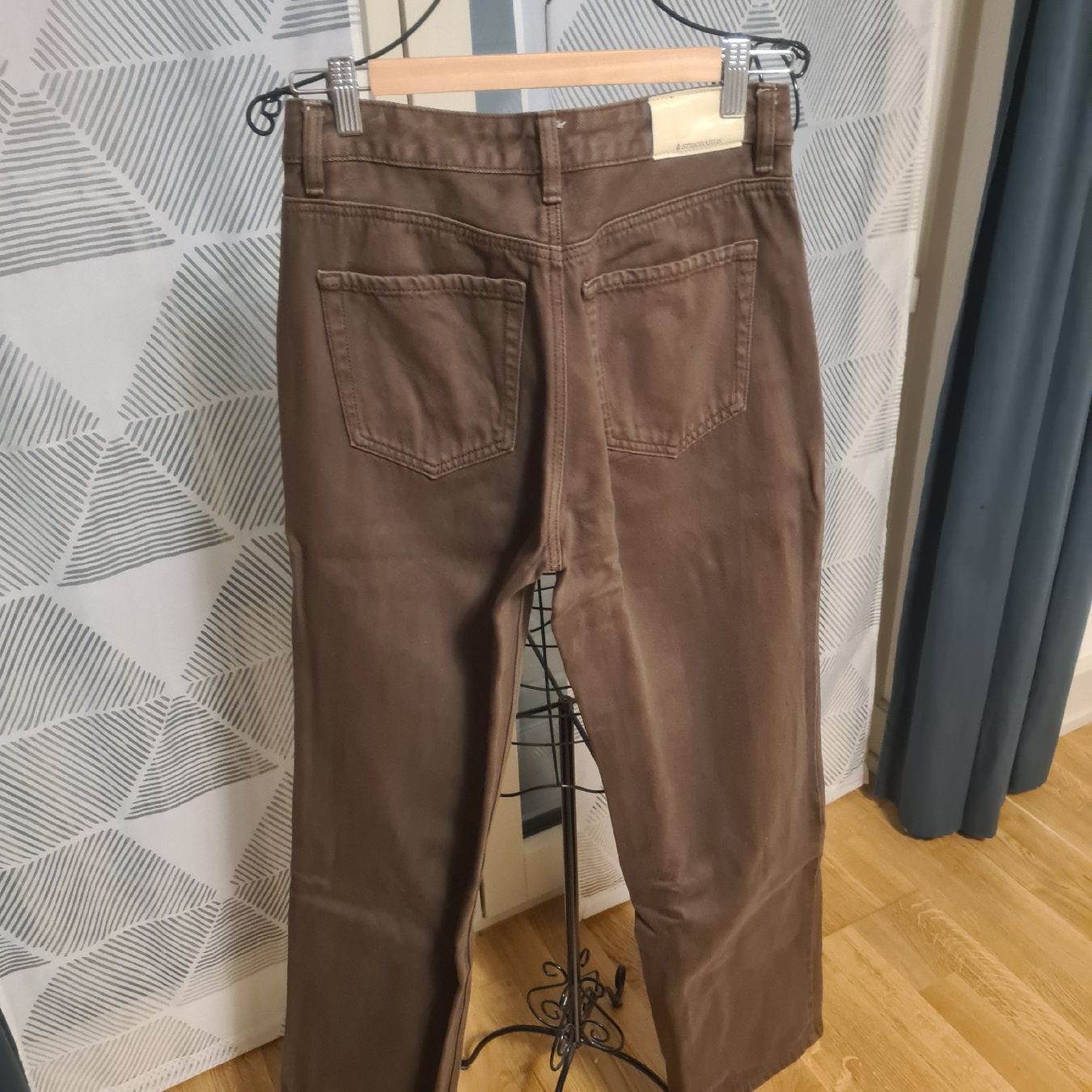 Stradivarius Jeans: jeans gr 36 von stradivarius – Nuovo (secondo la descrizione) da zürich venduto da janjaz 2