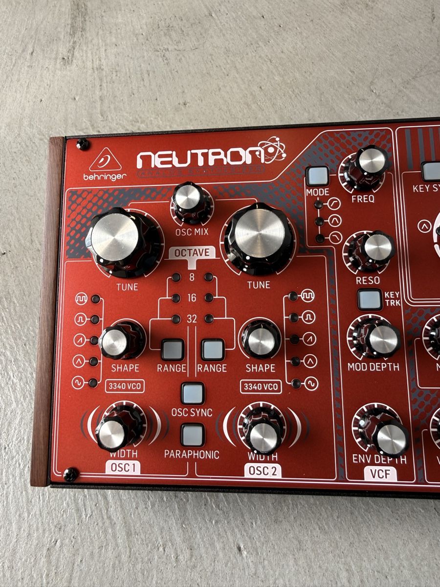 Behringer Strumenti musicali: Behringer Neutron Paraphonic Analog Synthesizer – Nuovo (secondo la descrizione) da Reinach BL venduto da AninaFinds 2