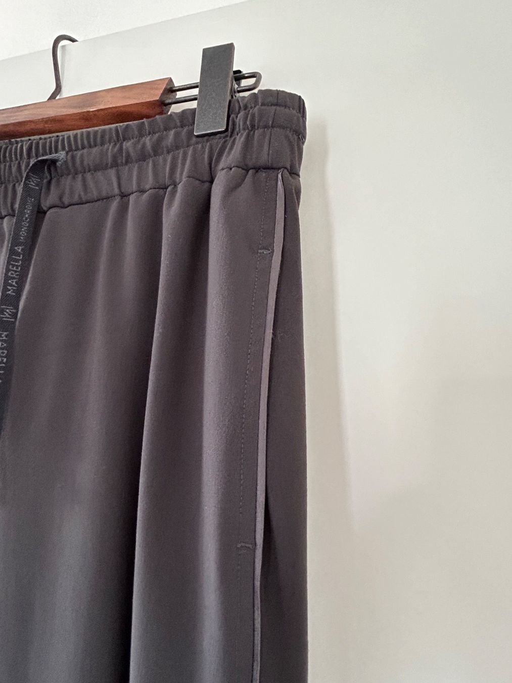 Marella Pantaloni: Hose Marella – Usato da Lachen SZ venduto da Swanche77 2