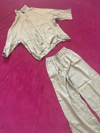 Zara Hosen-Blusen-Set Grösse S olivgrün
