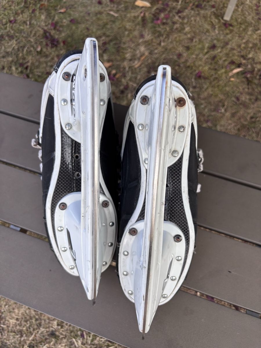 Ccm Patins à glace: CCM Tacks Pro, Grösse US 9, gebraucht – D'occasion à Röschenz par mplush 5