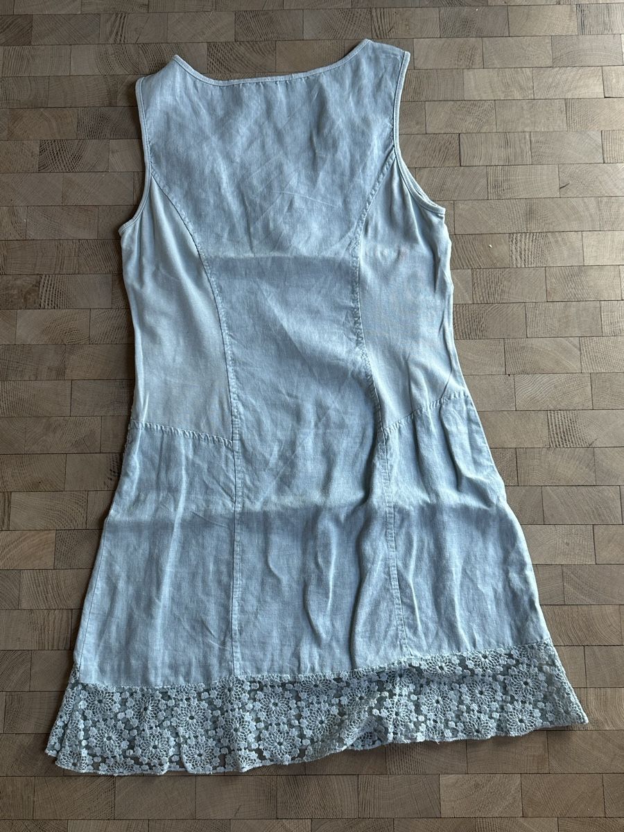 Robes: Kleid kurz hellblau Grösse S mit Spitze – D'occasion à Leuk-Stadt par 2thcircle 5