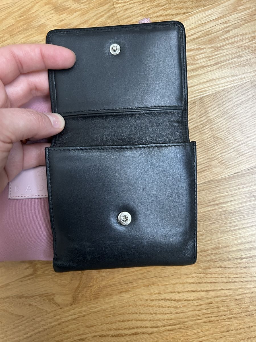Radley Portamonete: Portafogli in pelle nera Radley – Usato da Basel venduto da mel_5fzy 5