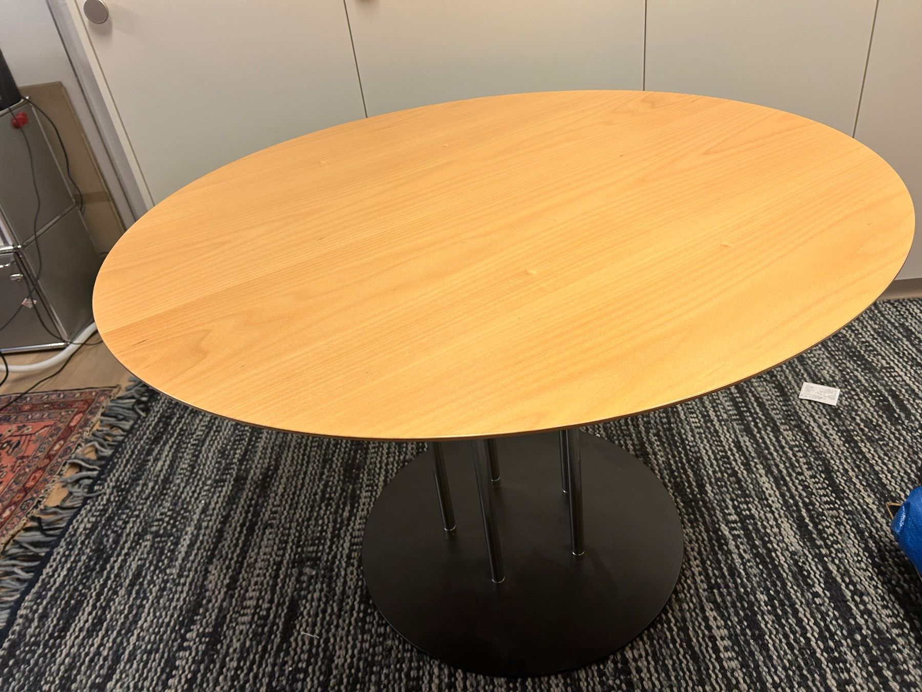 Atelier Alinea Tavoli: Alinea Tisch rund – Usato da Arlesheim venduto da Brienz30 1
