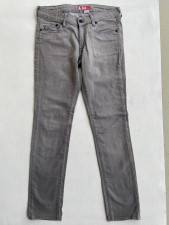 Graue Slim Jeans Gr. 27 Top Zustand!