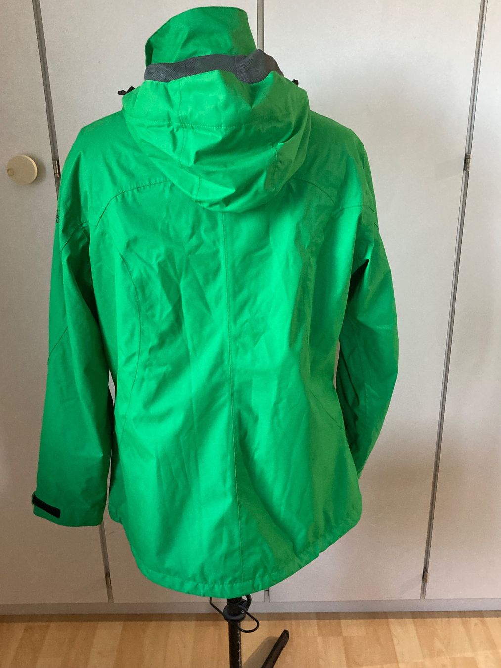 Jacken: WANDER / REGENJACKE: NEU!!!  Marke: "Maul" – Neu (gemäss Beschreibung) aus Läufelfingen von Lennyluna 2