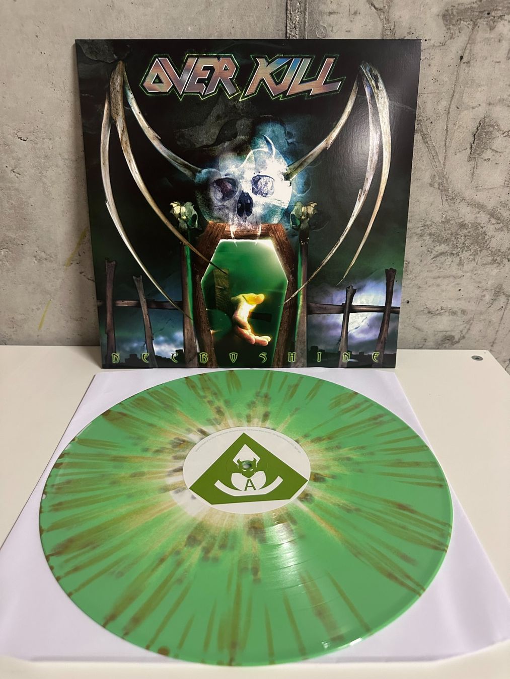 Dischi in vinile: Overkill – Necroshine Green Splatter LP Ltd. 500 – Usato da Visp venduto da peace_75