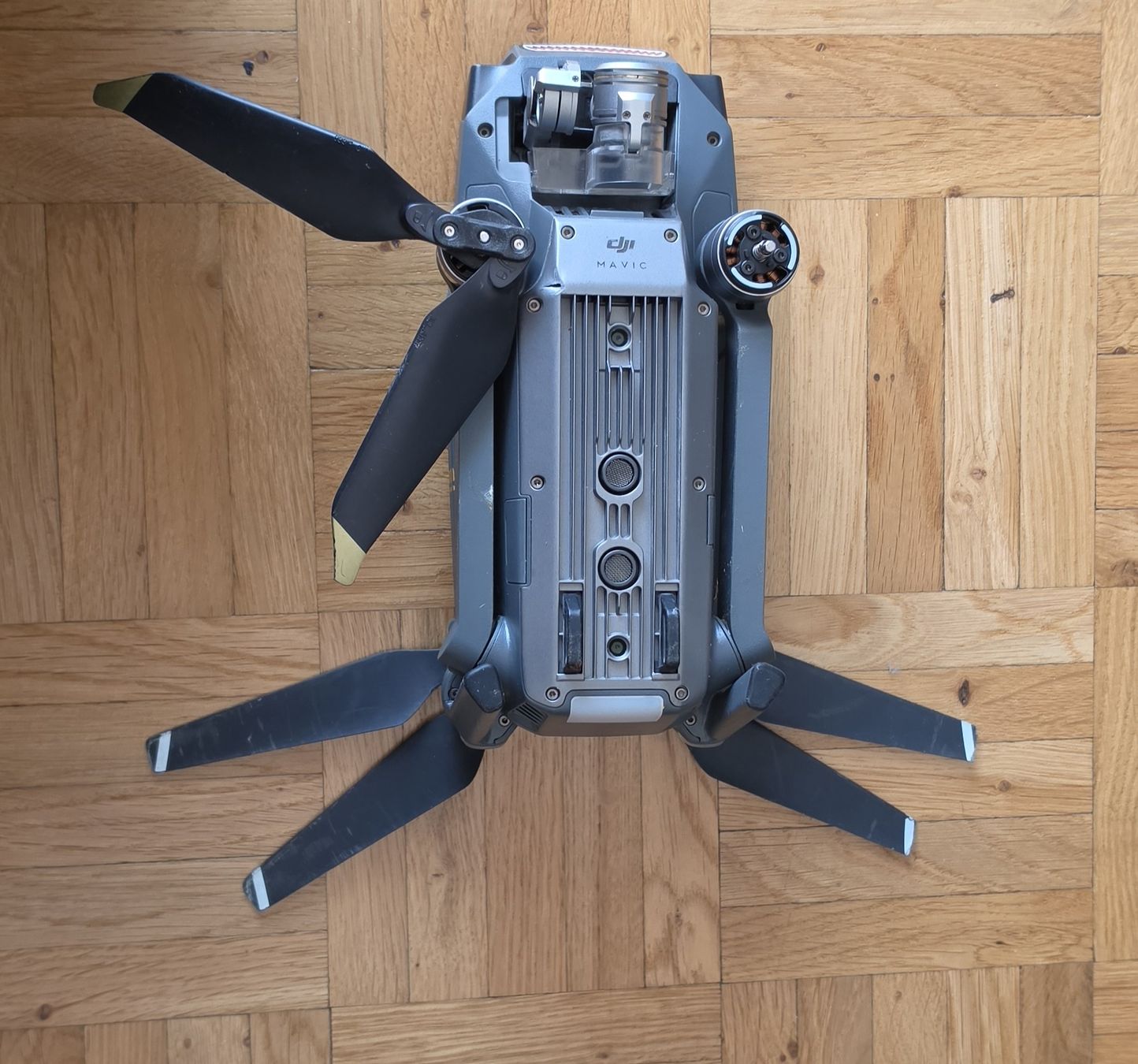 DJI Modellismo RC: Drone DJI Mavic pro – Usato da Lausanne venduto da Ari-92 1