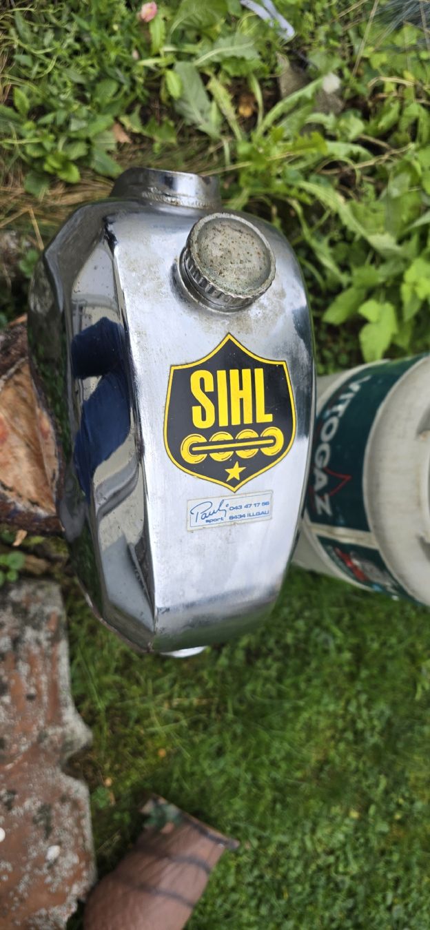 Autres accessoires p. véhicule: Sachs Töffli Tank – D'occasion à Ibach par Speedrace 1