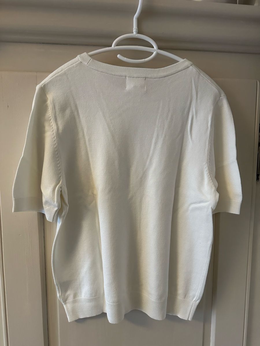 H&M Top: Pull H&M blanc, taille M - Idéal pour le printemps! – Nuovo (secondo la descrizione) da Vernier venduto da citronelle01 1