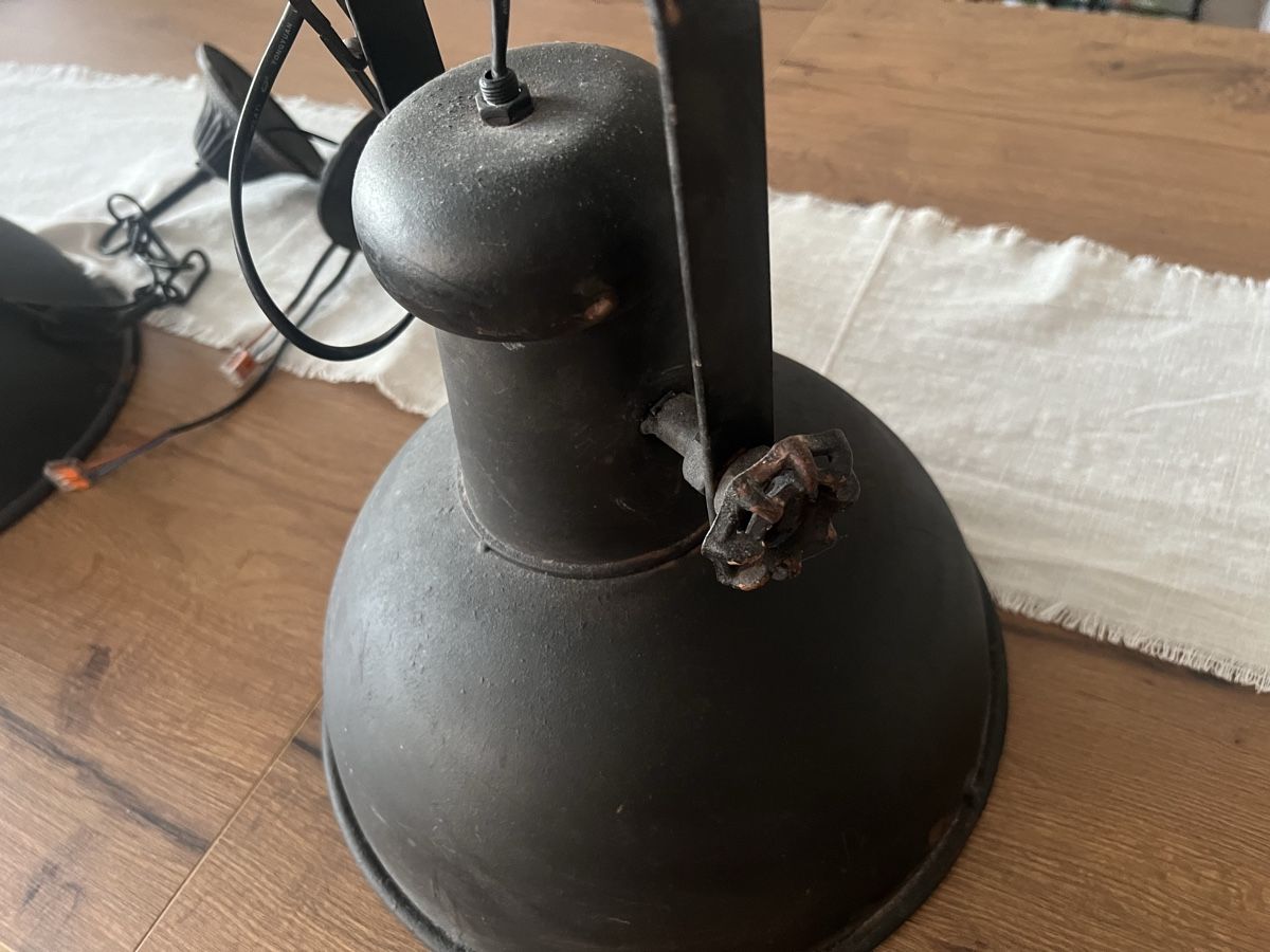 Lampadari & plafoniere: 2 Pendelleuchten Schwarz mit Kette – Usato da Zofingen venduto da Florianij 5