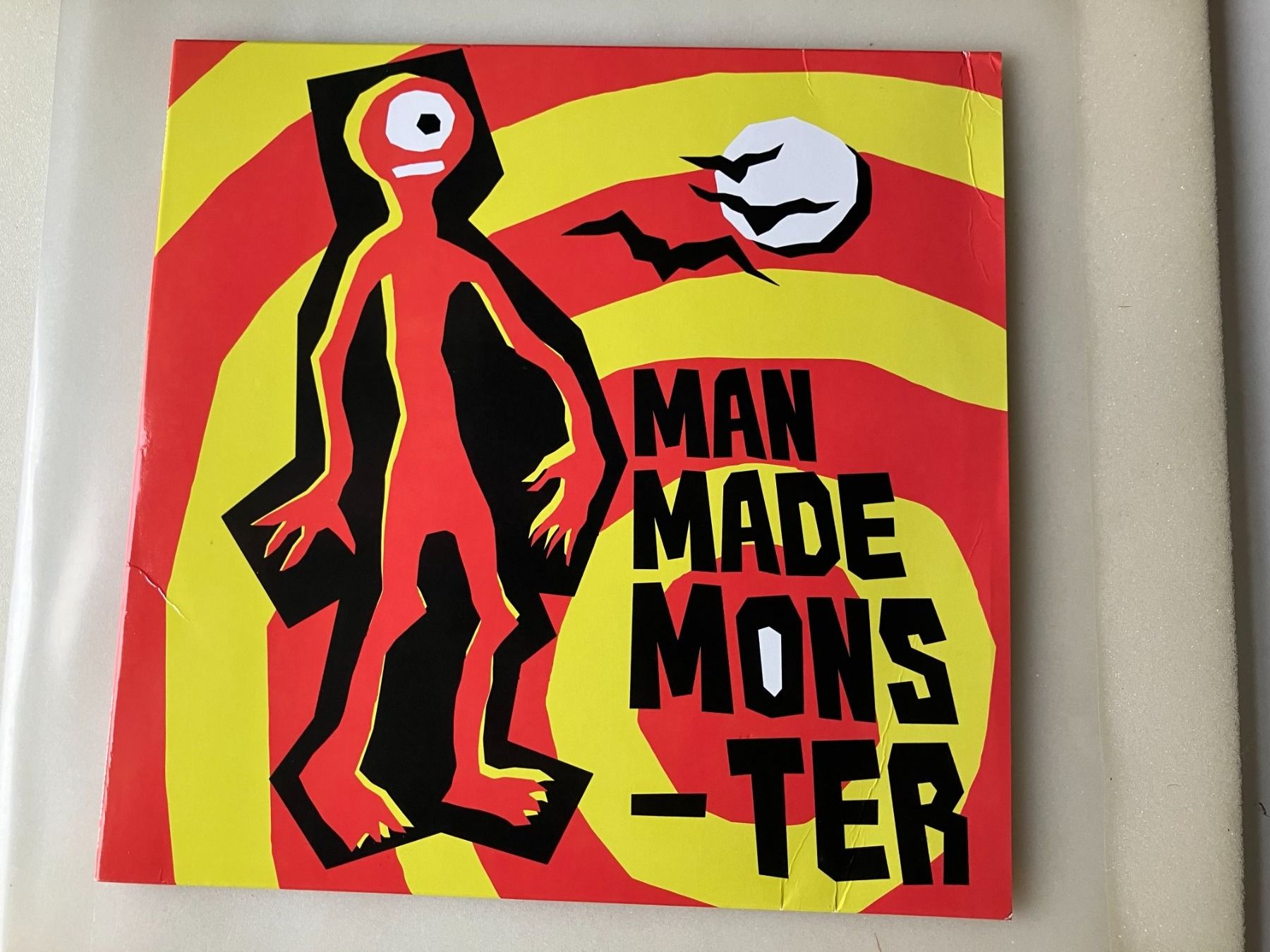 Dischi in vinile: Man Made Monster – Usato da Aarwangen venduto da Jukebox3