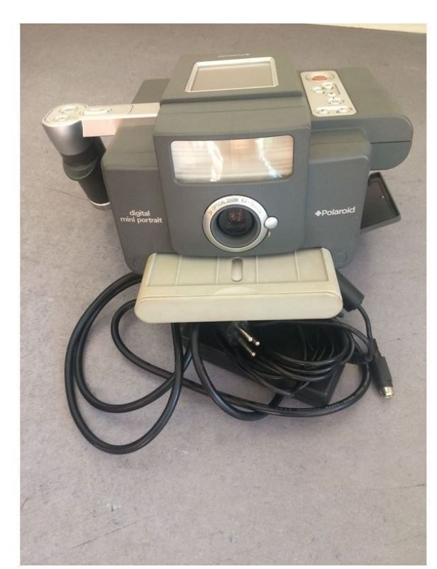 Polaroid Fotocamera: Polaroid Kamera, de Studio PRO + 3 Box de Films – Usato da Lausanne venduto da asdyx