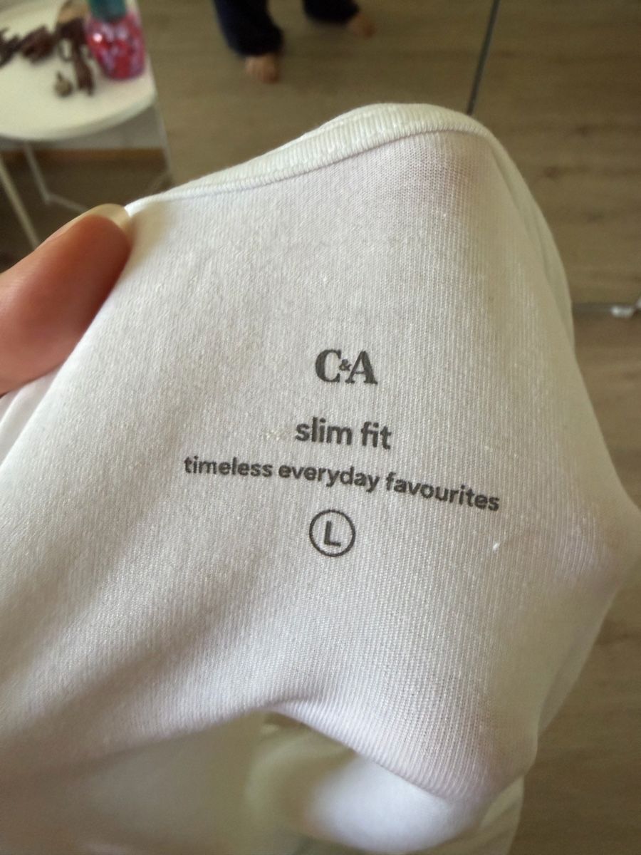 C&A T-shirts: Basic Shirt – D'occasion à Rütihof par liv_k2bp 2