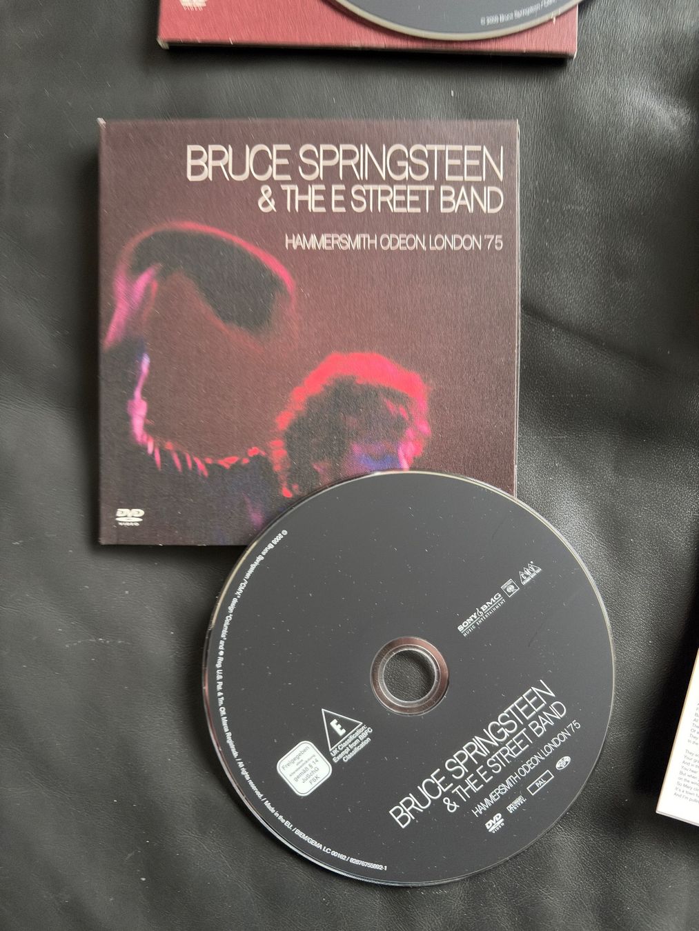Tutti i DVDs: Bruce Springsteen Born to run 30th Anniversary Edition – Usato da Hombrechtikon venduto da Dokmasa 4