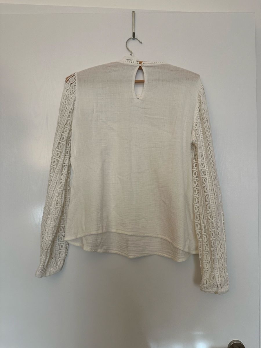 Sezane Top: Haut blanc Sézane – Nuovo (secondo la descrizione) da Lausanne venduto da Liinoa 1