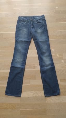 Neuwertige sehr schöne Sommerjeans Benetton