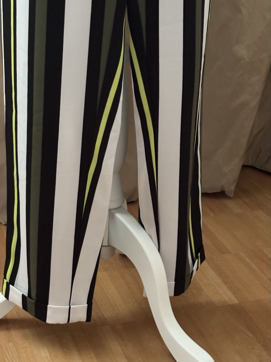 Pantaloni: Coole Freizeit Sommerhose, Gr. 42 – Usato da Elsau venduto da Gigelix 4