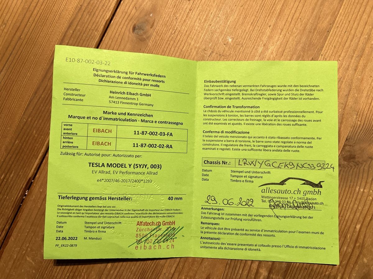 Il mondo degli animali: Tesla Model Y Tieferlegungsfedern Eibach 40 mm – Usato da Buchs ZH venduto da P1800es 1