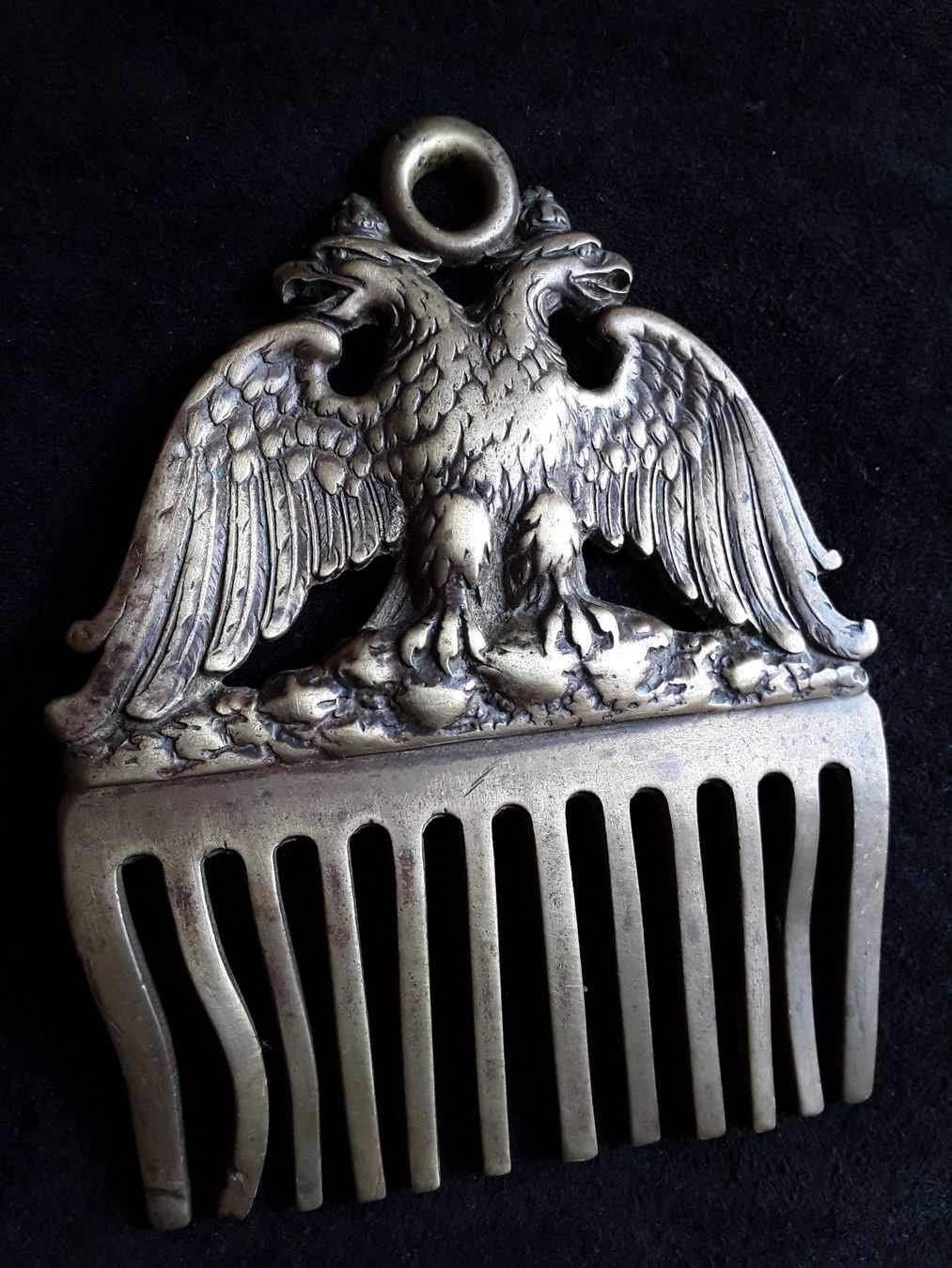 Altro per la cura dei capelli: Antiker Messingkamm mit Doppeladler ca 1850 oder älter – Usato da Zürich venduto da sanwit 4