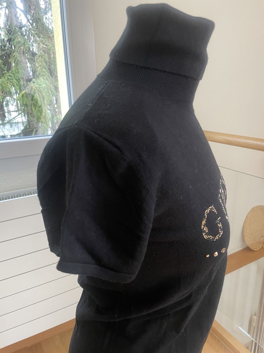 Pullover & Sweatshirts: Rollkragen Kurzarmpulli Guess, s – Gebraucht aus Zürich von Derya011 1
