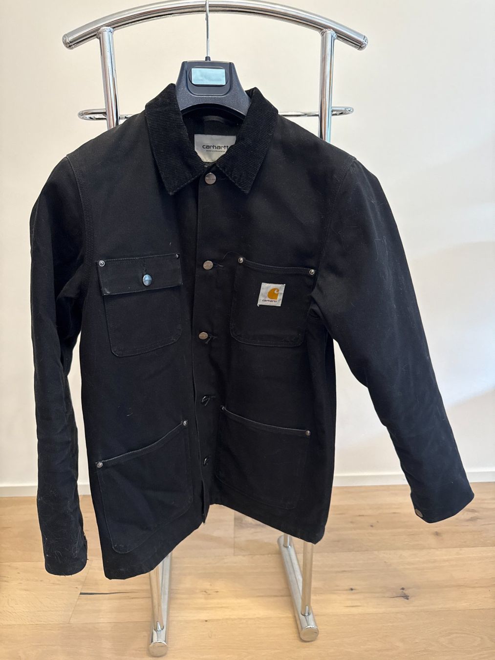 Carhartt Giacche: Schwarze Carhartt Jacke Gr. M – Usato da Fällanden venduto da ala_k7vk