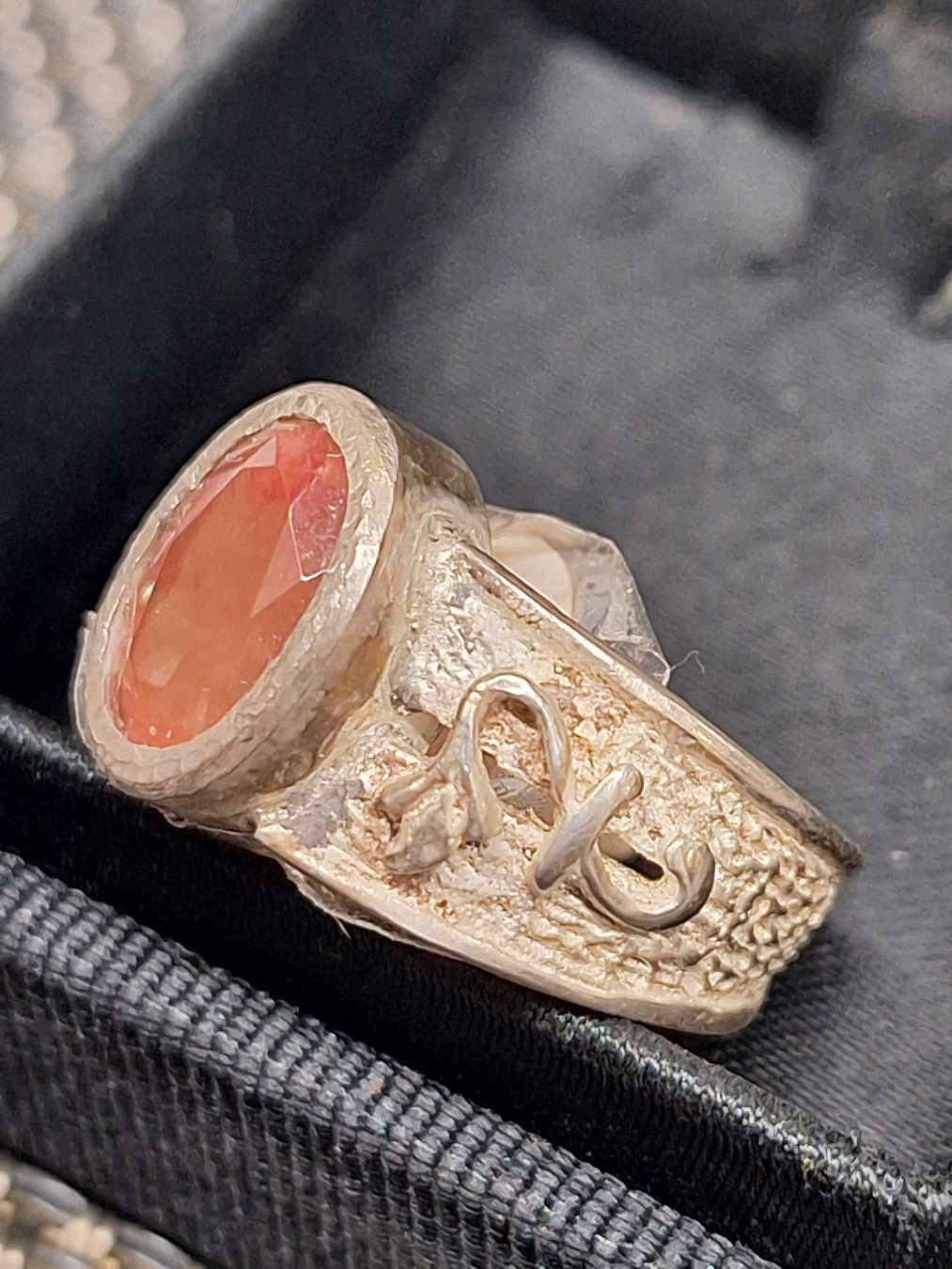 Anelli: Silberring mit Carneol Handmade von Carma Baheia – Nuovo e nell'imballaggio originale da Rheinfelden venduto da Cleopatra2000 1
