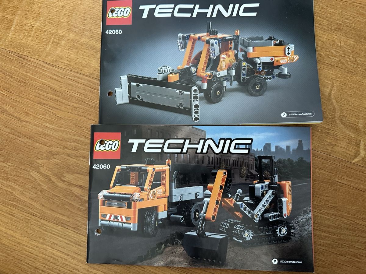 Lego Spielzeuge: Lego Technic Strassenbaufahrzeug – Gebraucht aus Männedorf von lou_r67f 3