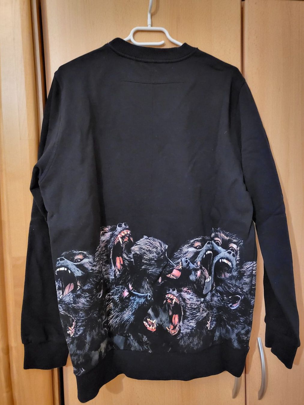 Givenchy Maglioni & Felpe: Givenchy Sweatshirt – Nuovo (secondo la descrizione) da Grenchen venduto da Lucifero17 1