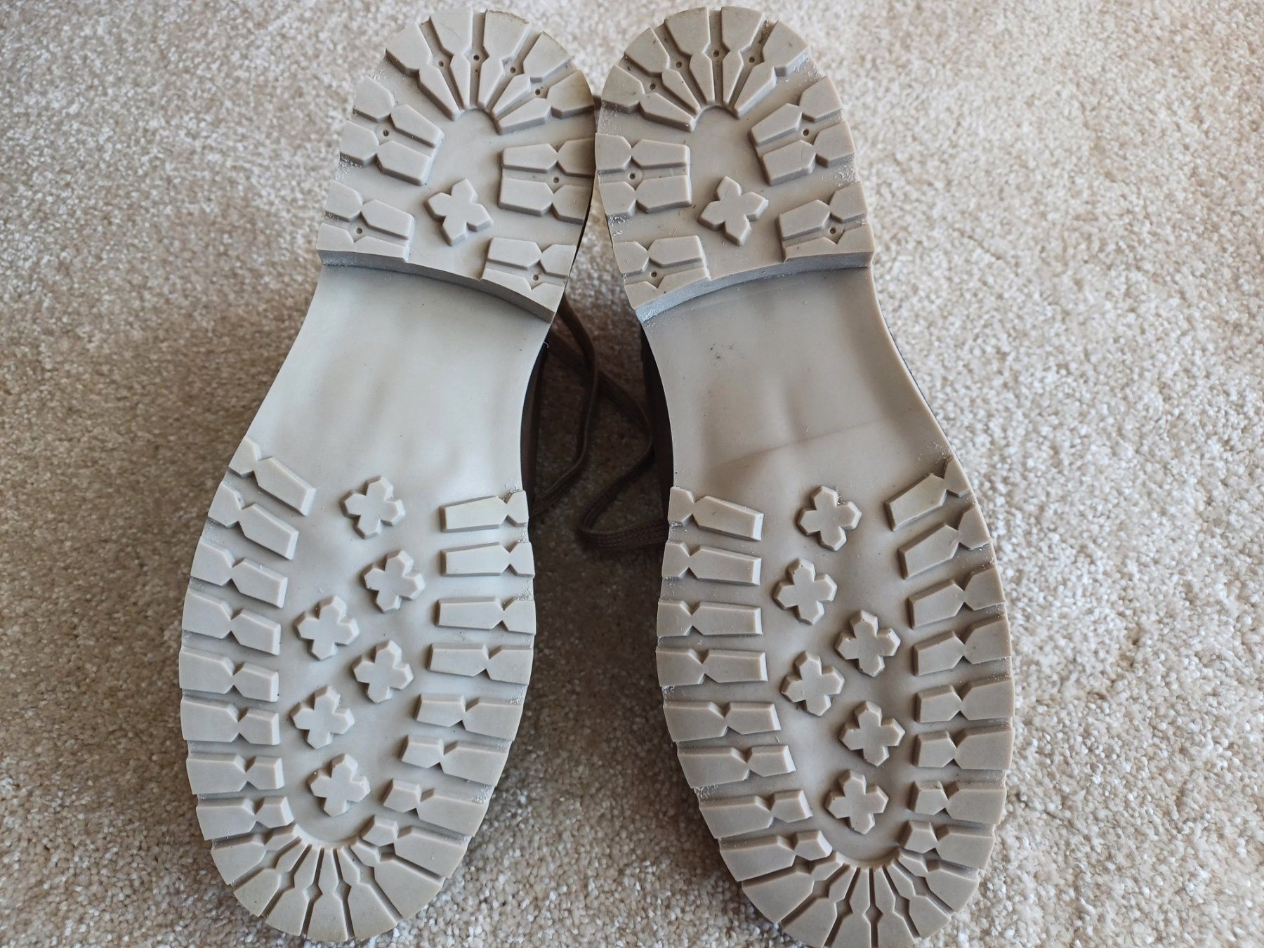 Kandahar Damenschuhe: Kandahar Damenschuhe Gr. 39 – Neu (gemäss Beschreibung) aus Gachnang von Lussli 5