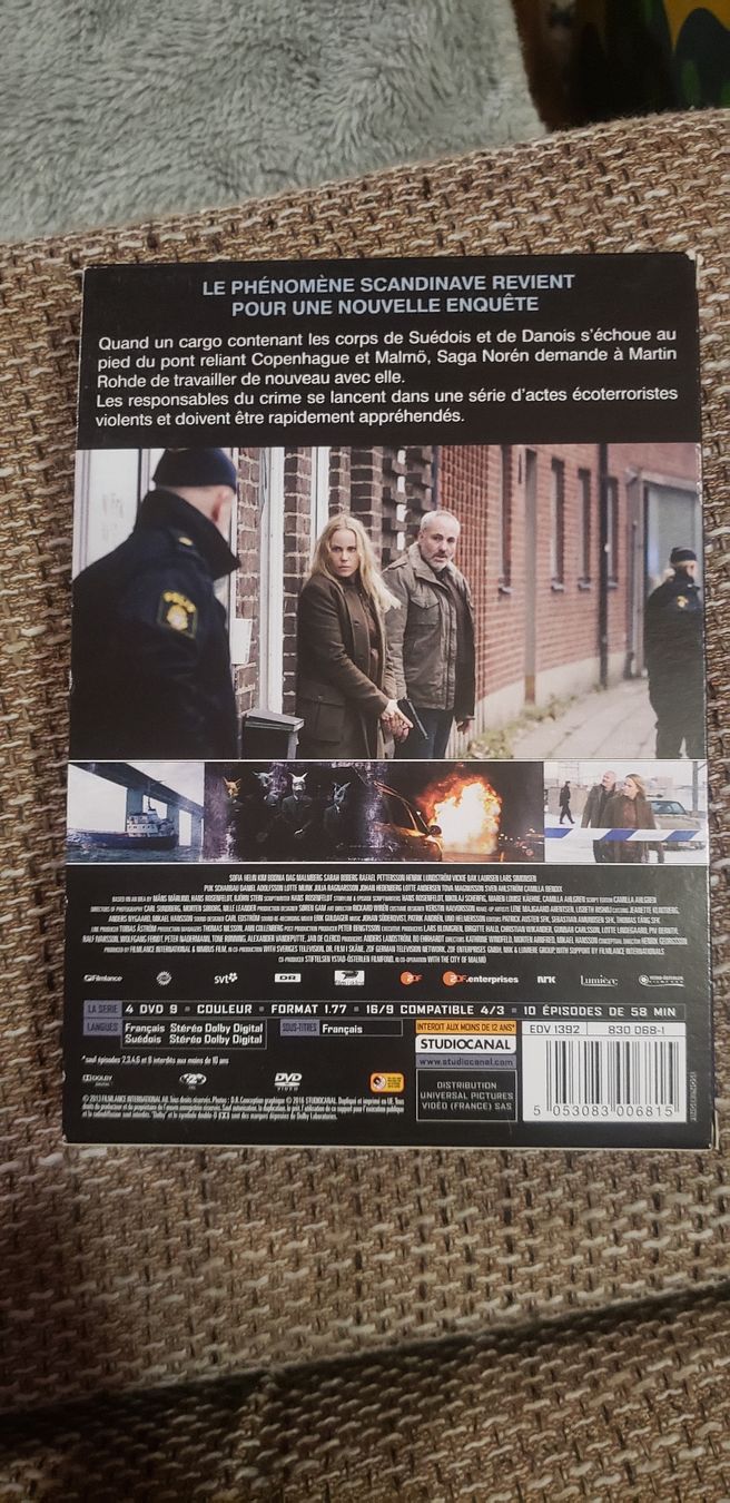 Tutti i DVDs: Saisons 1 à 3 de The Bridge (DVD) – Usato da Le Séchey venduto da Jill93 3
